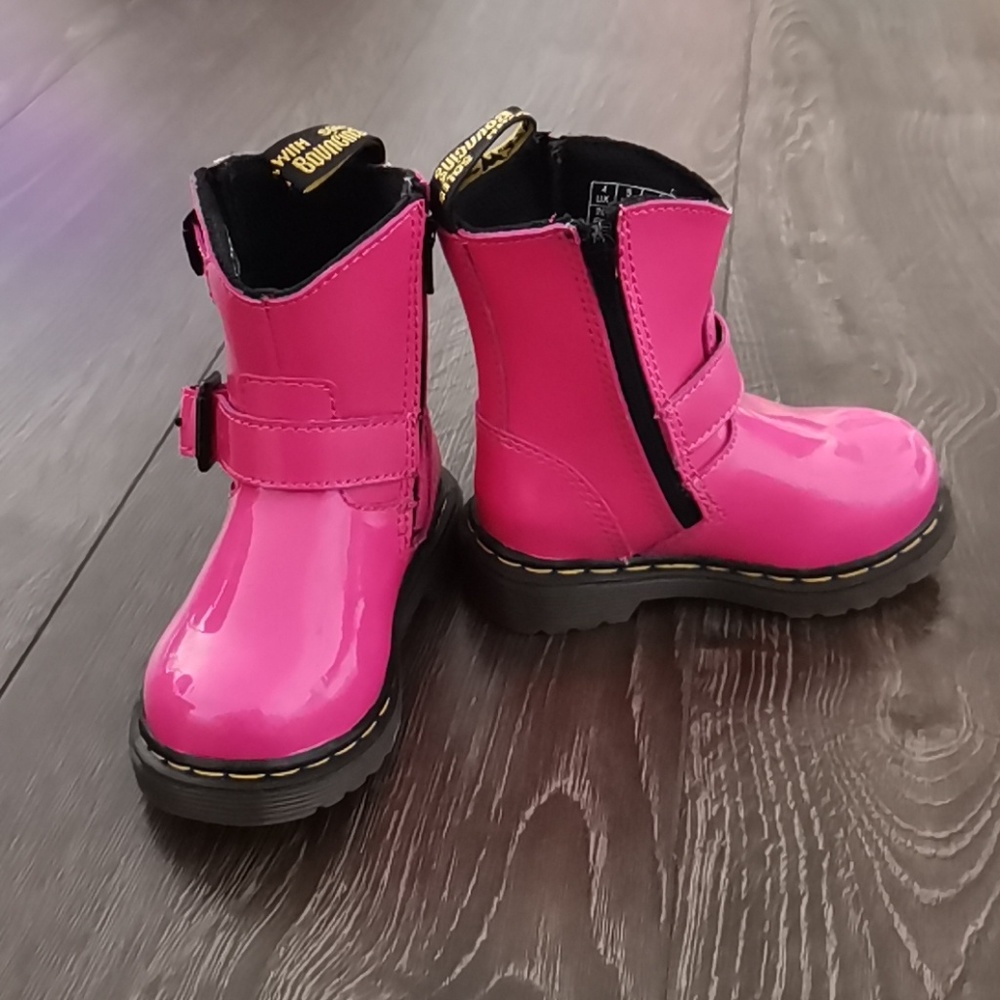 Dr Martens toddler girl boots size US5